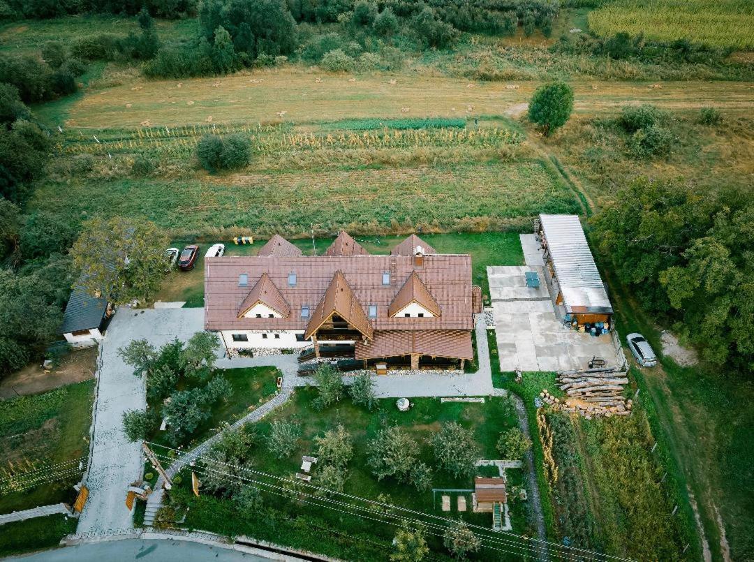 Nut House Retezat Ξενοδοχείο Nucsoara  Εξωτερικό φωτογραφία